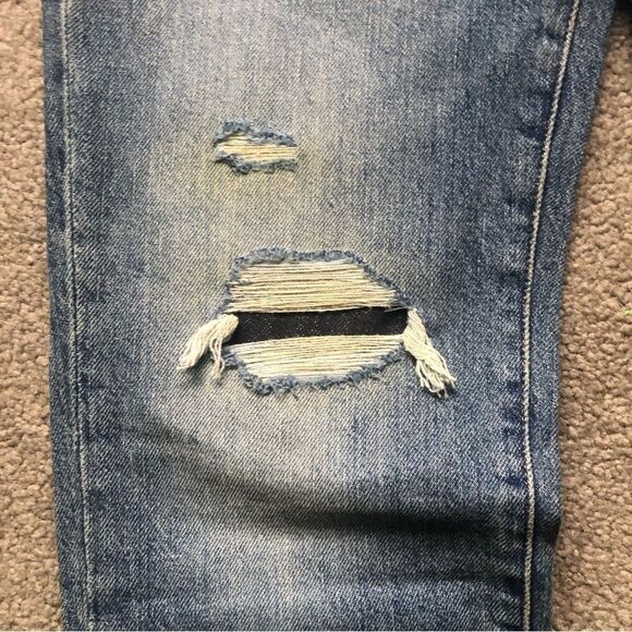 H&M Skinny Coupe Moulante Distressed Jeans, Size 30/32 - Picture 2 of 5